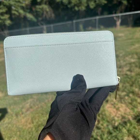 Kate Spade Long Zip Wallet Light Robin’s Egg Blue Leather Gold Hardware Preloved - Picture 4 of 13